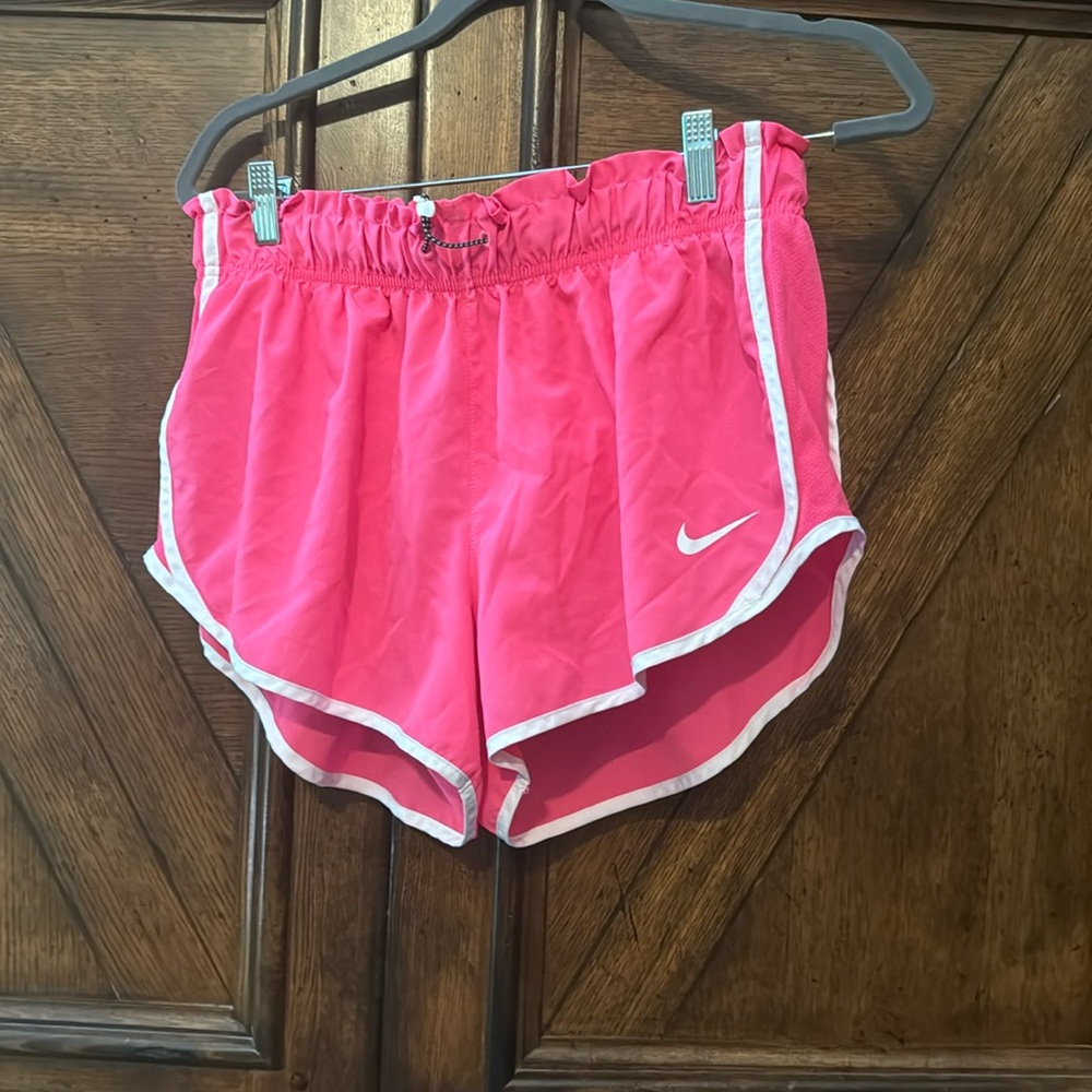 Nike Run Shorts L